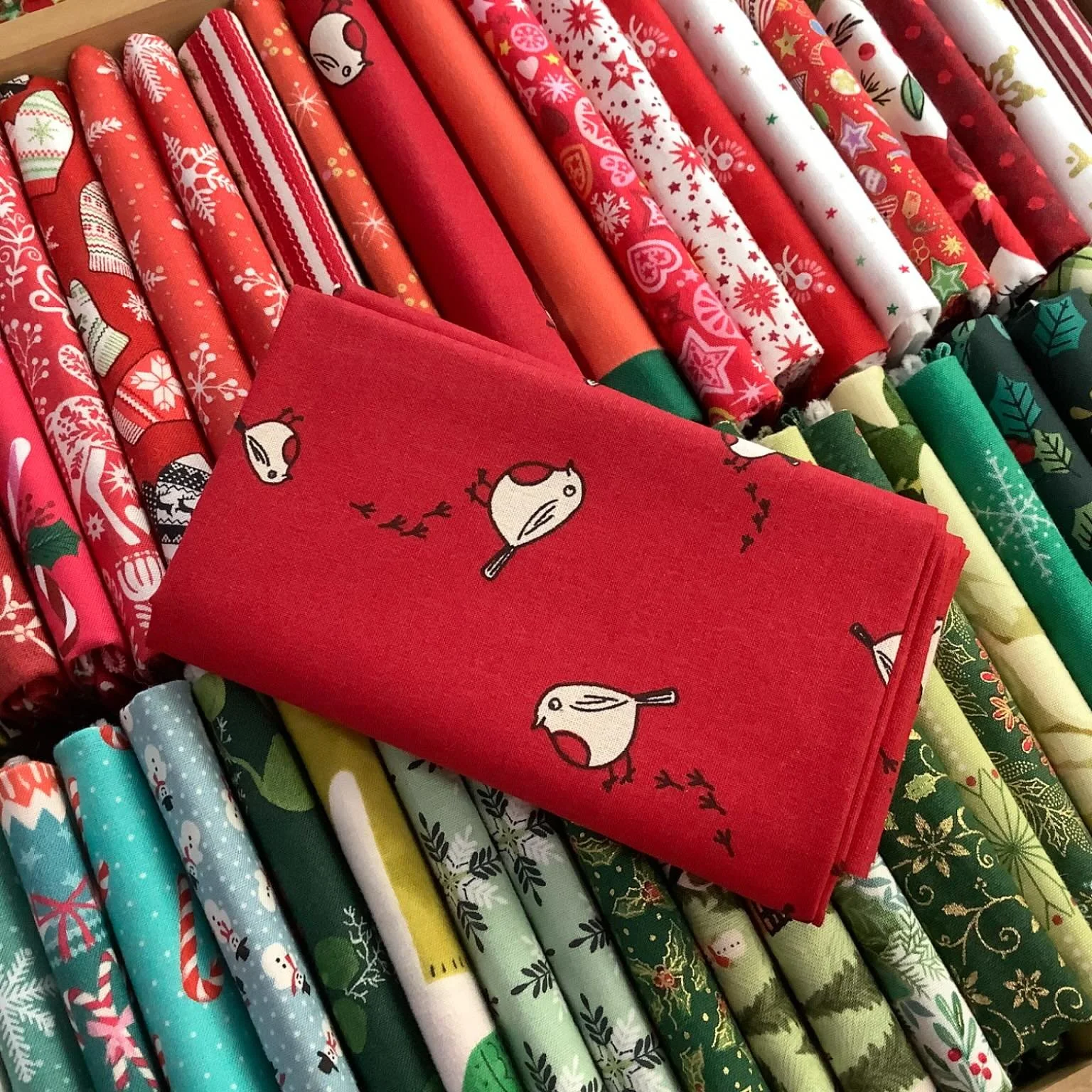 Morning! Too early? Not at Hometown! Every day, our first task is to cut more festive fat quarters to fill up the seasonal box. All our Christmas fabrics have now arrived and as always, we have a great selection starting at just £10/m. 
And no
