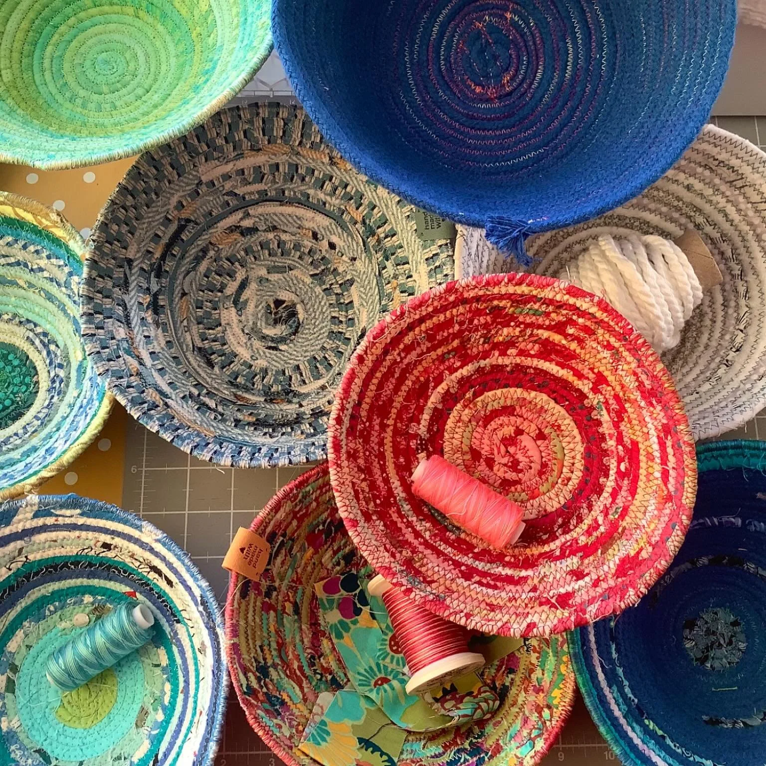 I’m looking forward to tonight’s Fabric Bowl workshop, plus I’m also starting to plan spring 2026 workshops (I know! 😳).
There are always new ideas we’re thinking about. What would you like to do a workshop in? Please list a