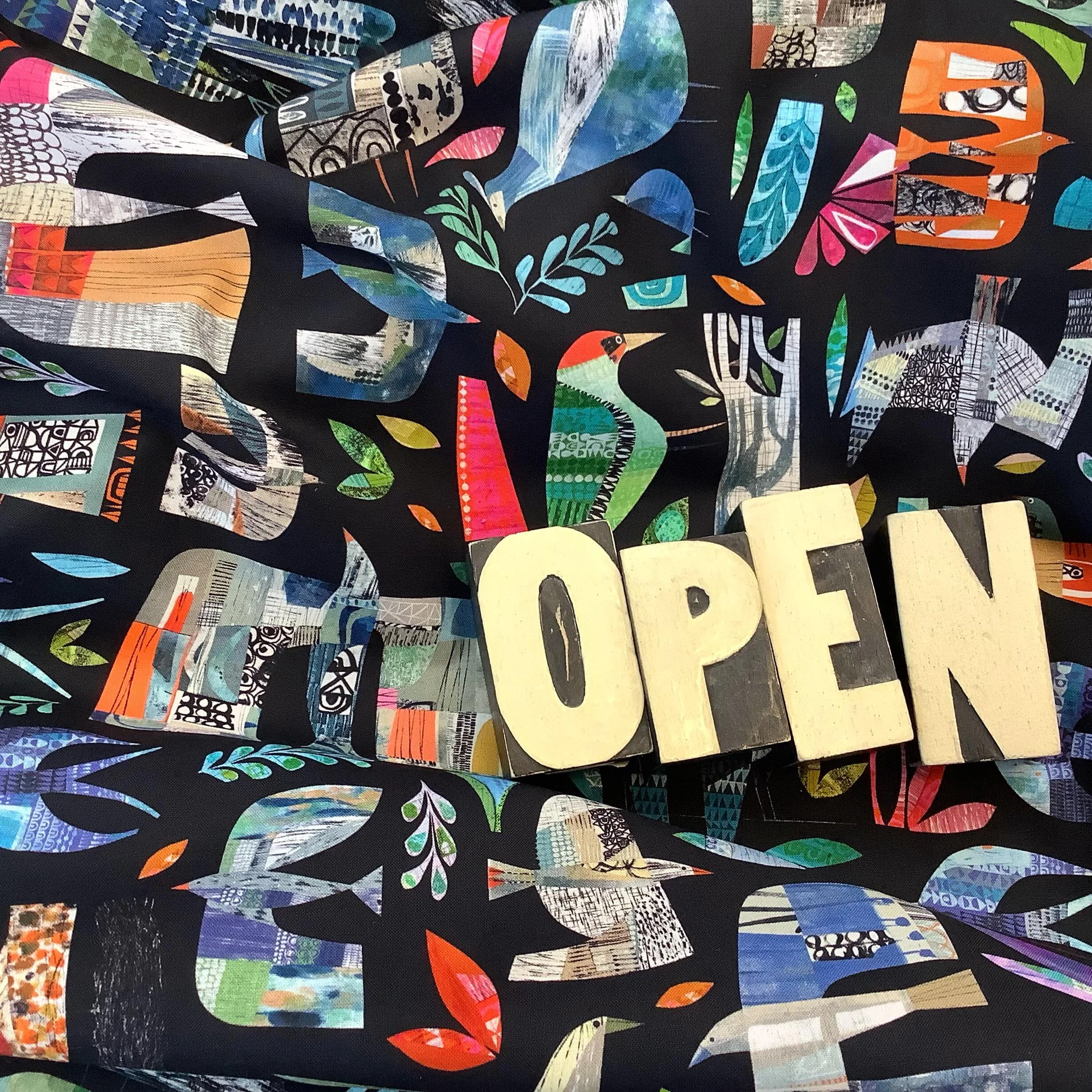 Planning your weekend? Don&rsquo;t forget that Hometown is open both Saturday (10-5) and Sunday (11-3), so you can pay us a flying visit and see how many new prints you can spot in store! 

Shown here is the gorgeous new Clare Youngs collection calle