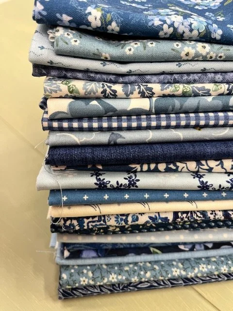 Singing-the-Blues-fat-quarter-quilters-advent-calendar-UK (Copy)