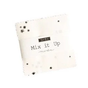 Mix-it-Up-by-Moda-mini-charm-Hometown-Rochester-UK