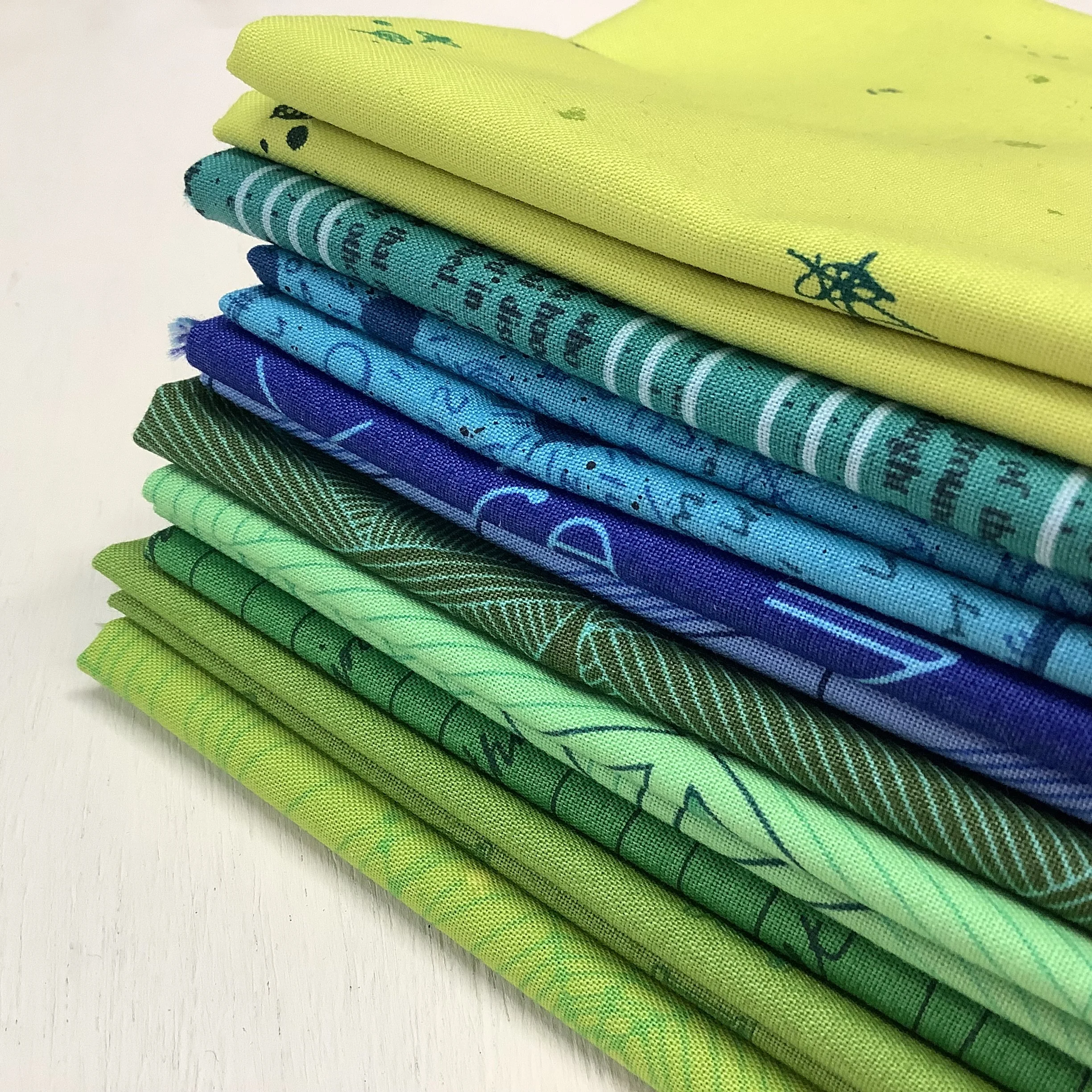 Giucy-Giuce-fat-quarter-bundle-cool-Hometown-Rochester-UK