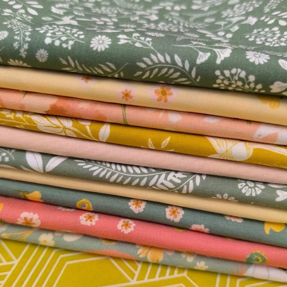 Unicorn-Dream-fat-quarter-bundle-Hometown-Rochester-UK-shop