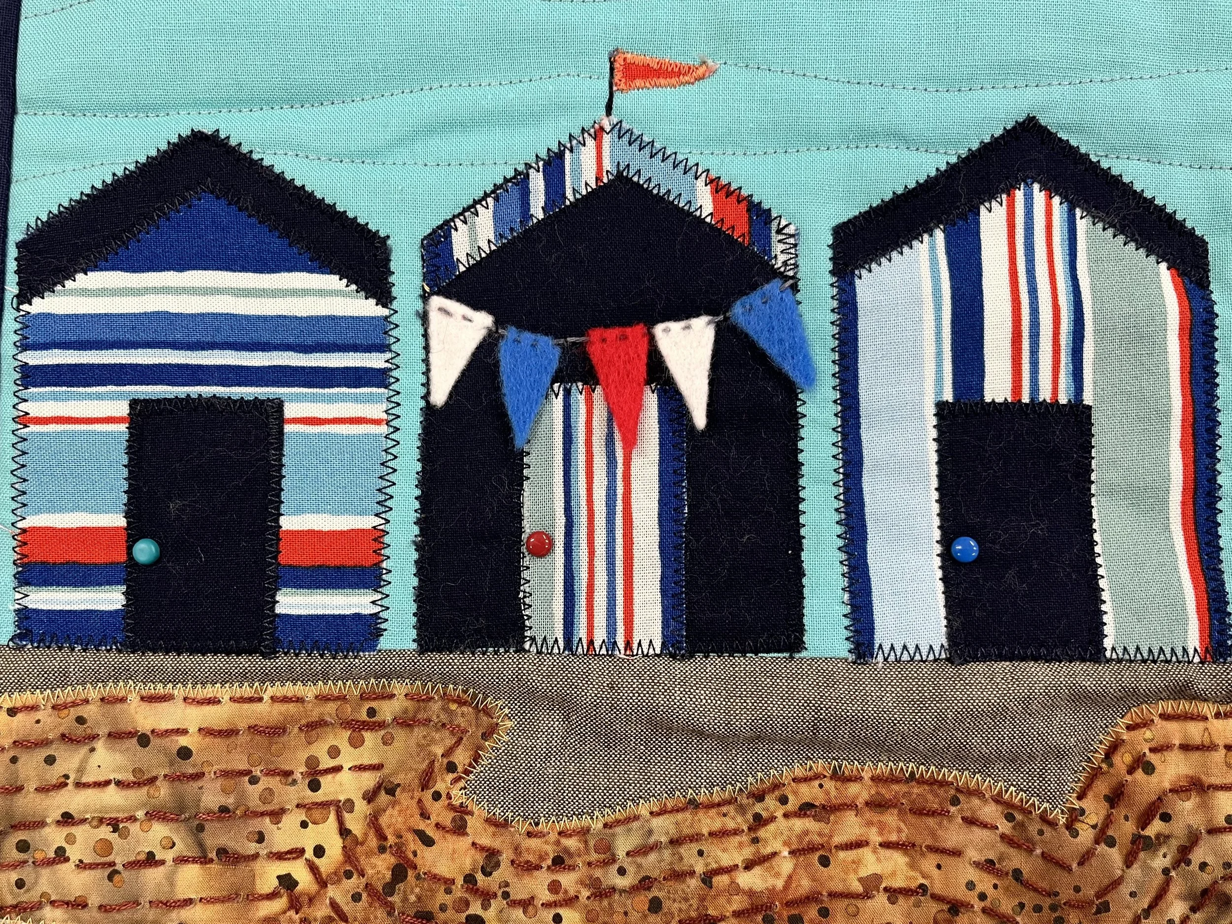 Beach-huts-Applique-Kim-Hometown-Rochester
