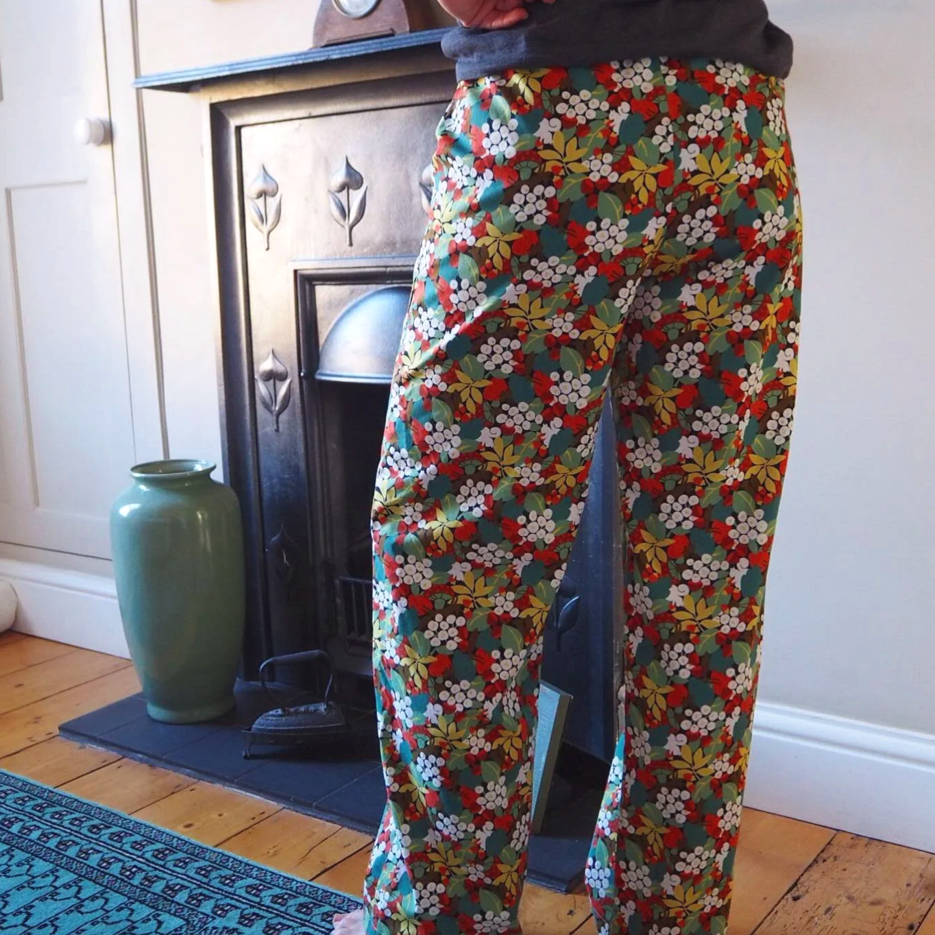 Pyjamas-beginners-dressmaking-class-Kent