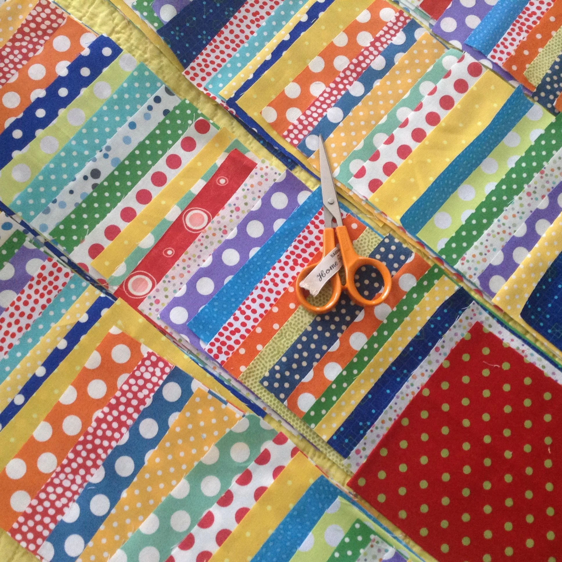 Dot-and-spots-beginners-quilt-top-kit