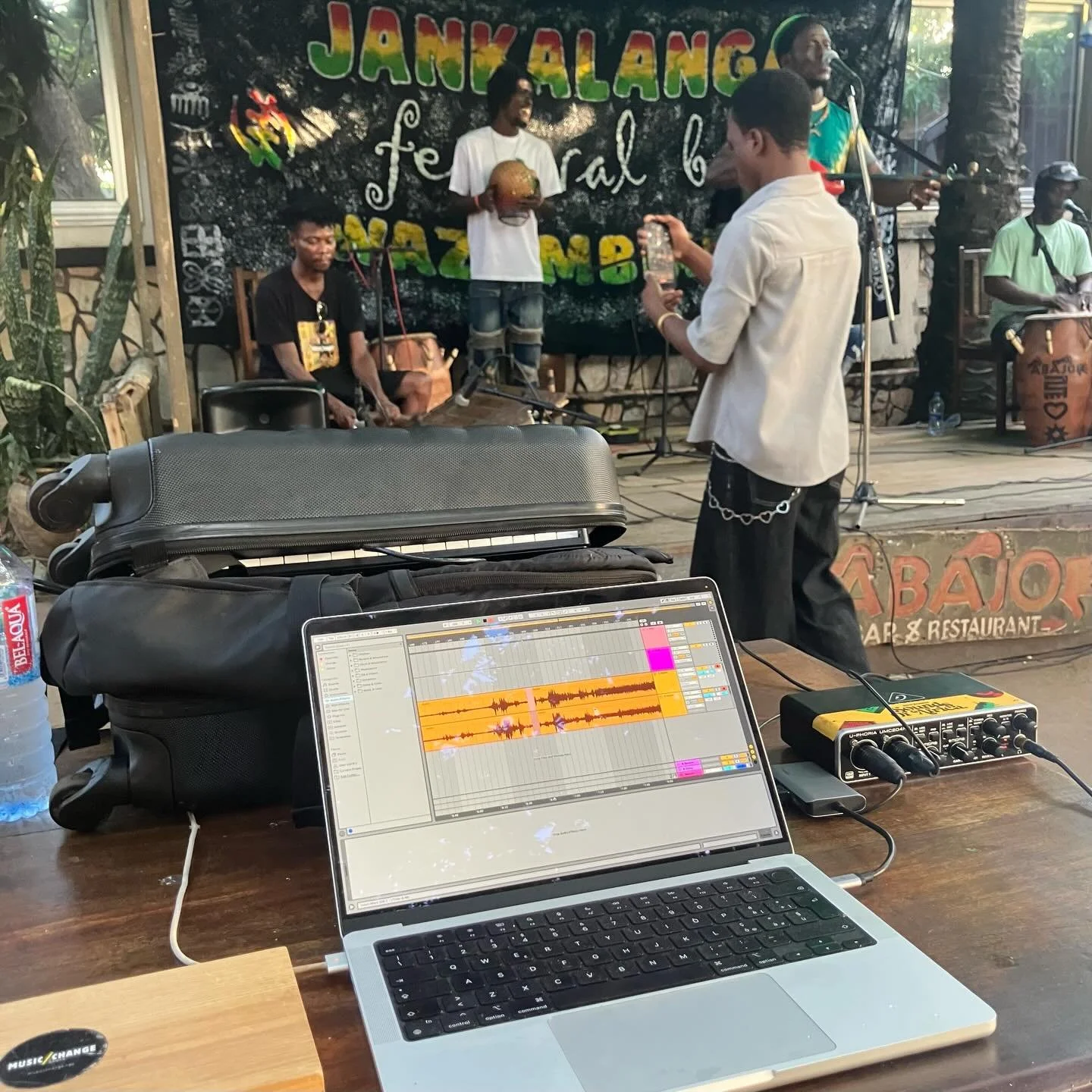 Yesterday recording sound at day 1 of the #Jankalanga festival by @wazumbians inside Accra Art Center! 🌍🇬🇭🪘👊❤️🎙️