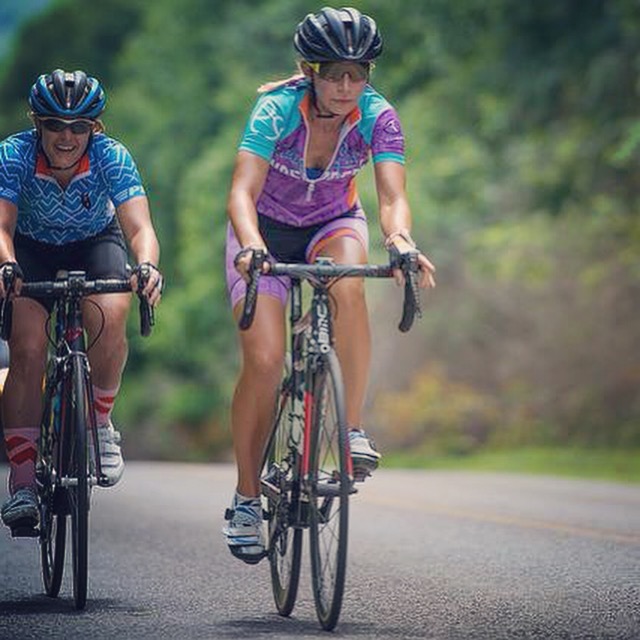 Working with 1 other Chicago cyclists to bridge 1:20 to the lead pack.