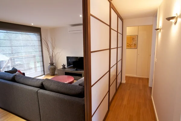 Home-Modern5.jpg