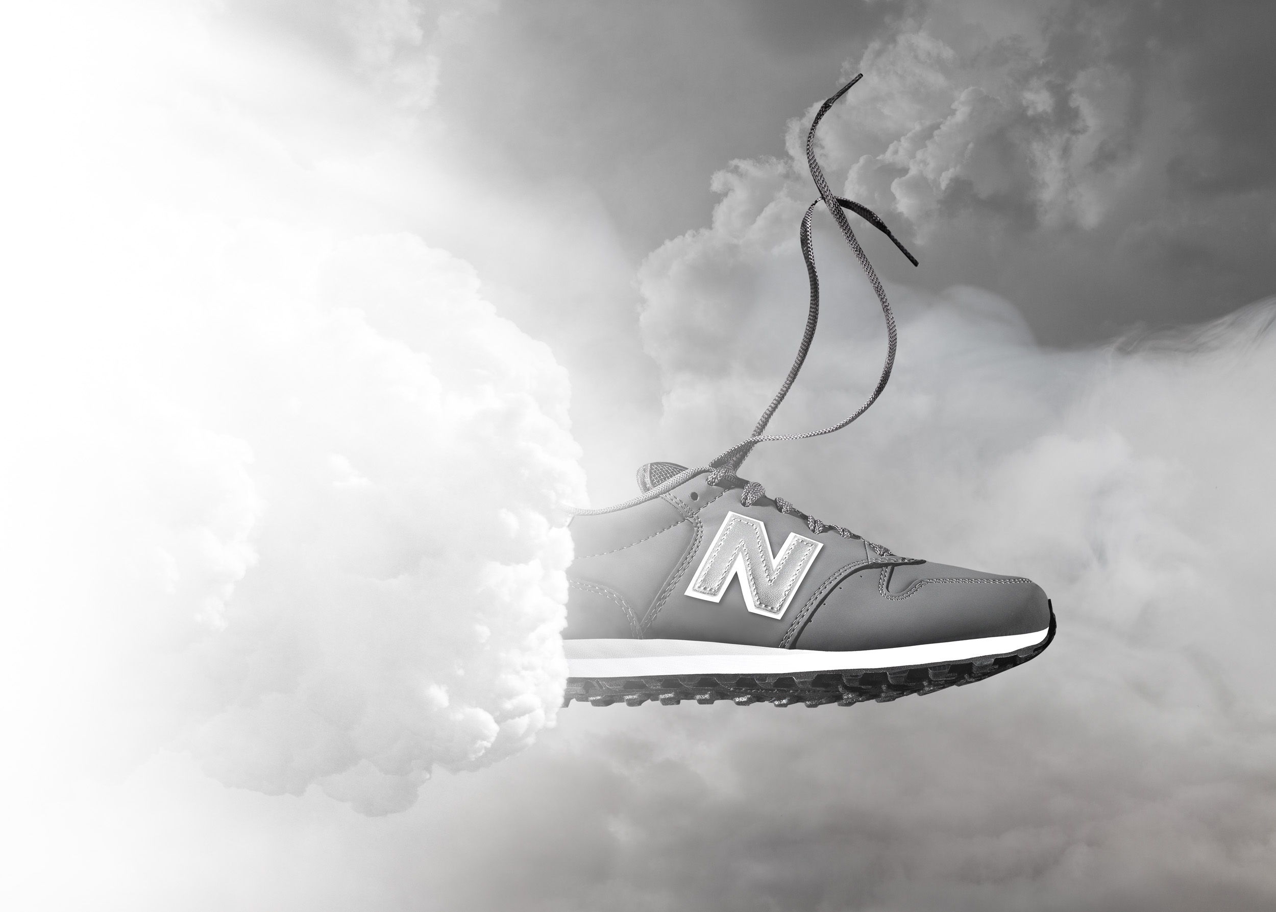 New Balance Trainers Greyscale | Commercial Product Shot 