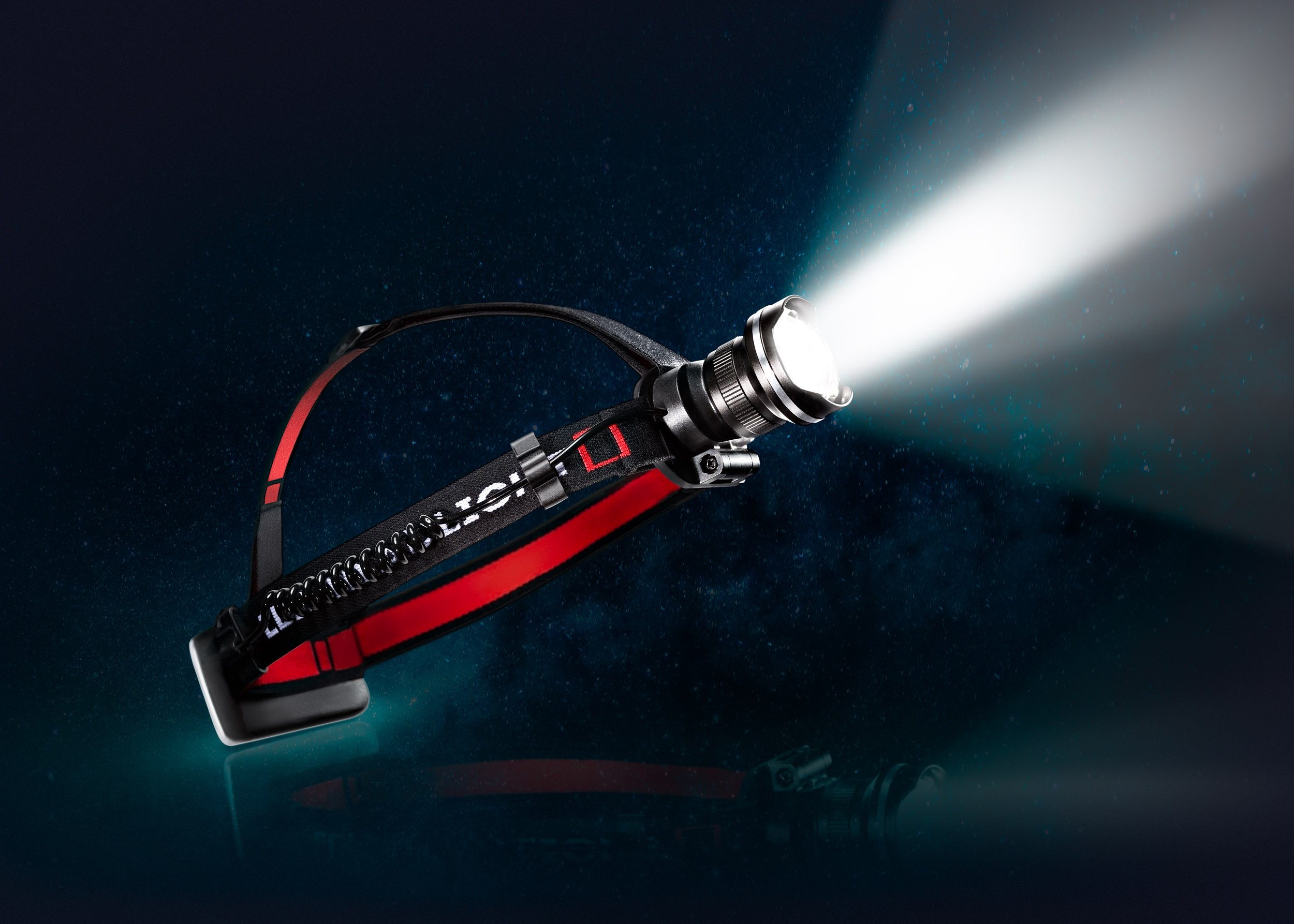 Arlec Head torch | Commercial Product Image