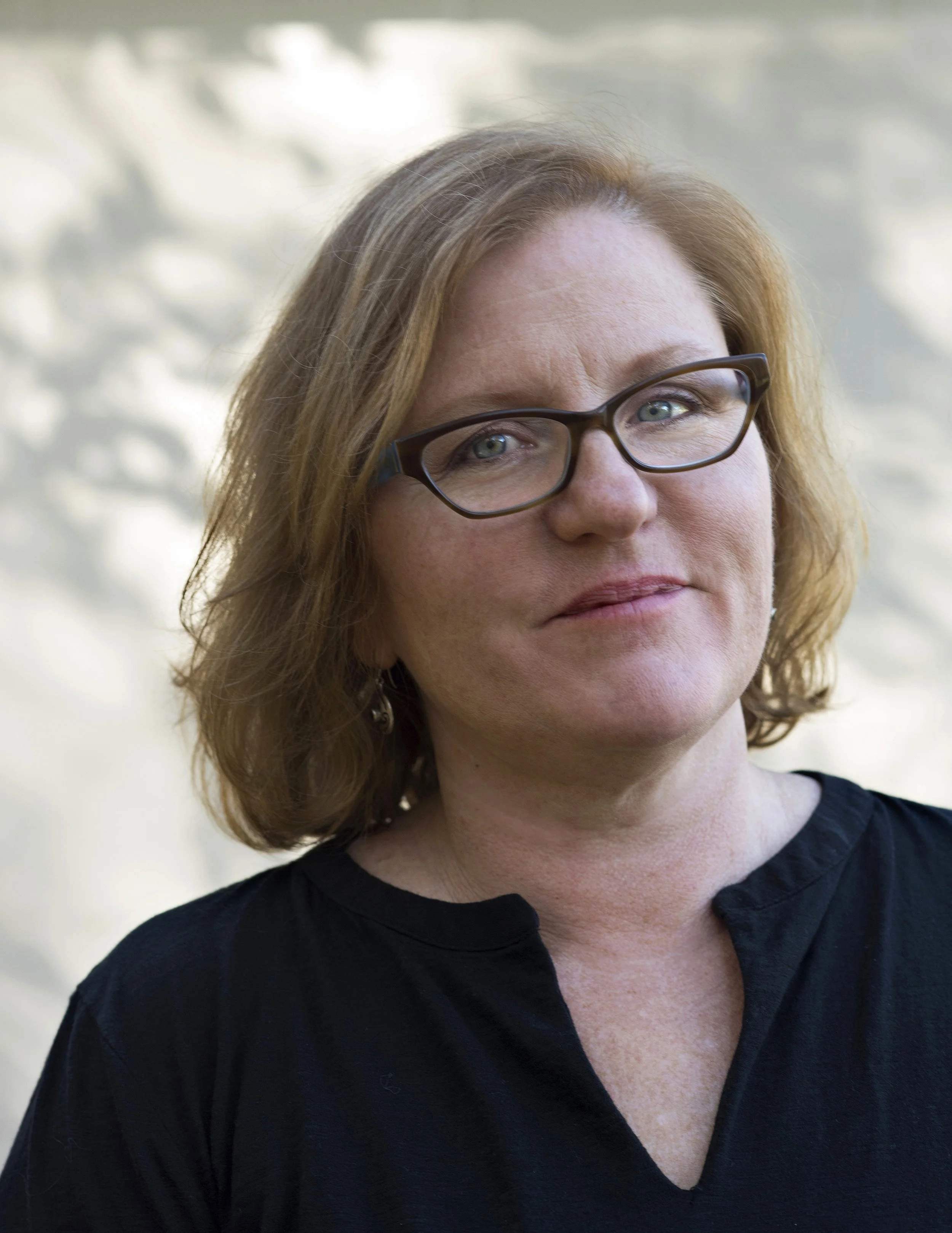 Playwright Tammy Ryan's "Take My Hand and Wave Goodbye" examines grief, loss and the view from the other side 