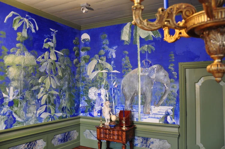 'Blue Room' painted by Matthijs Röling.