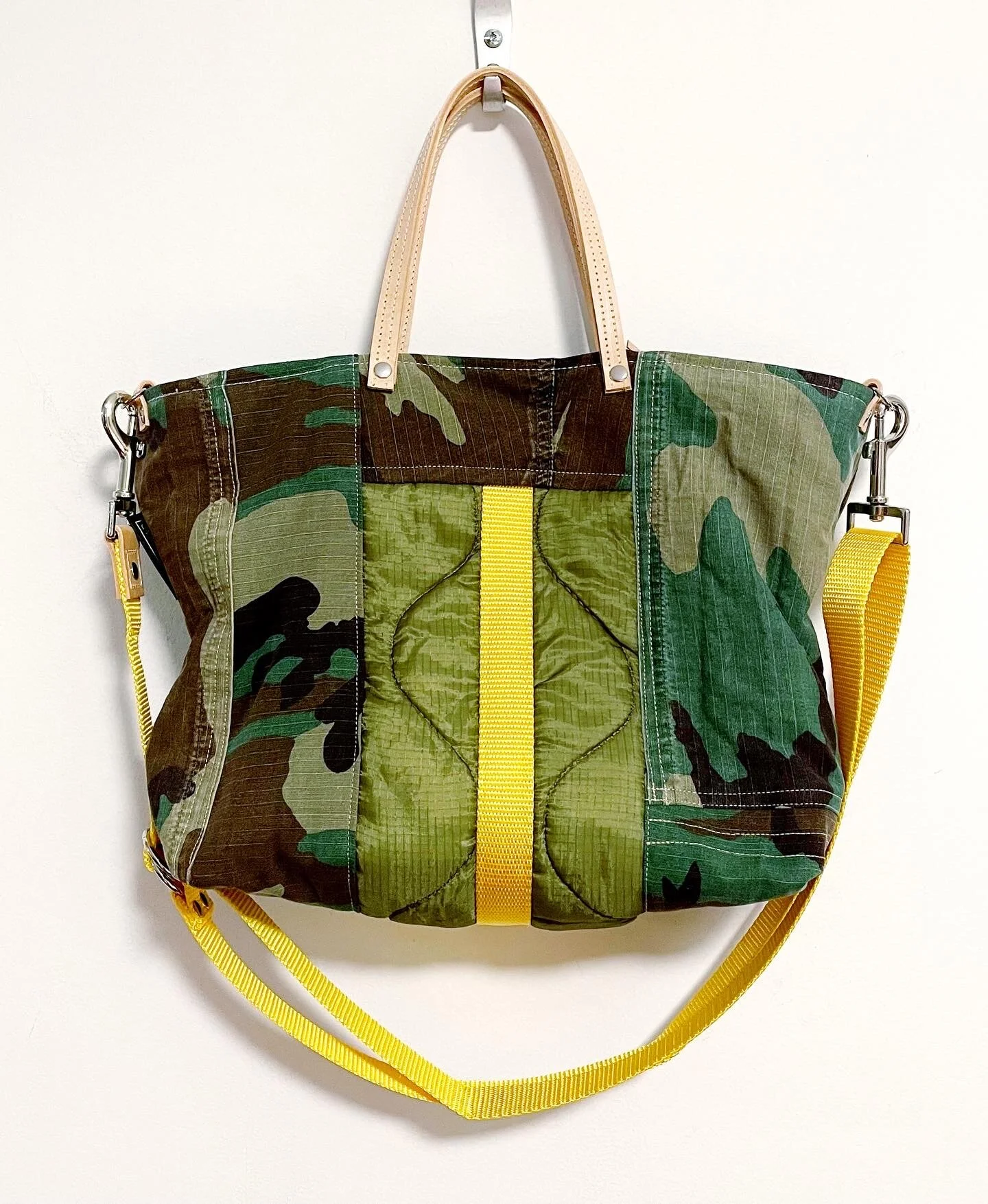 5F019F39-3C32-44EE-A8F1-316221DF1307