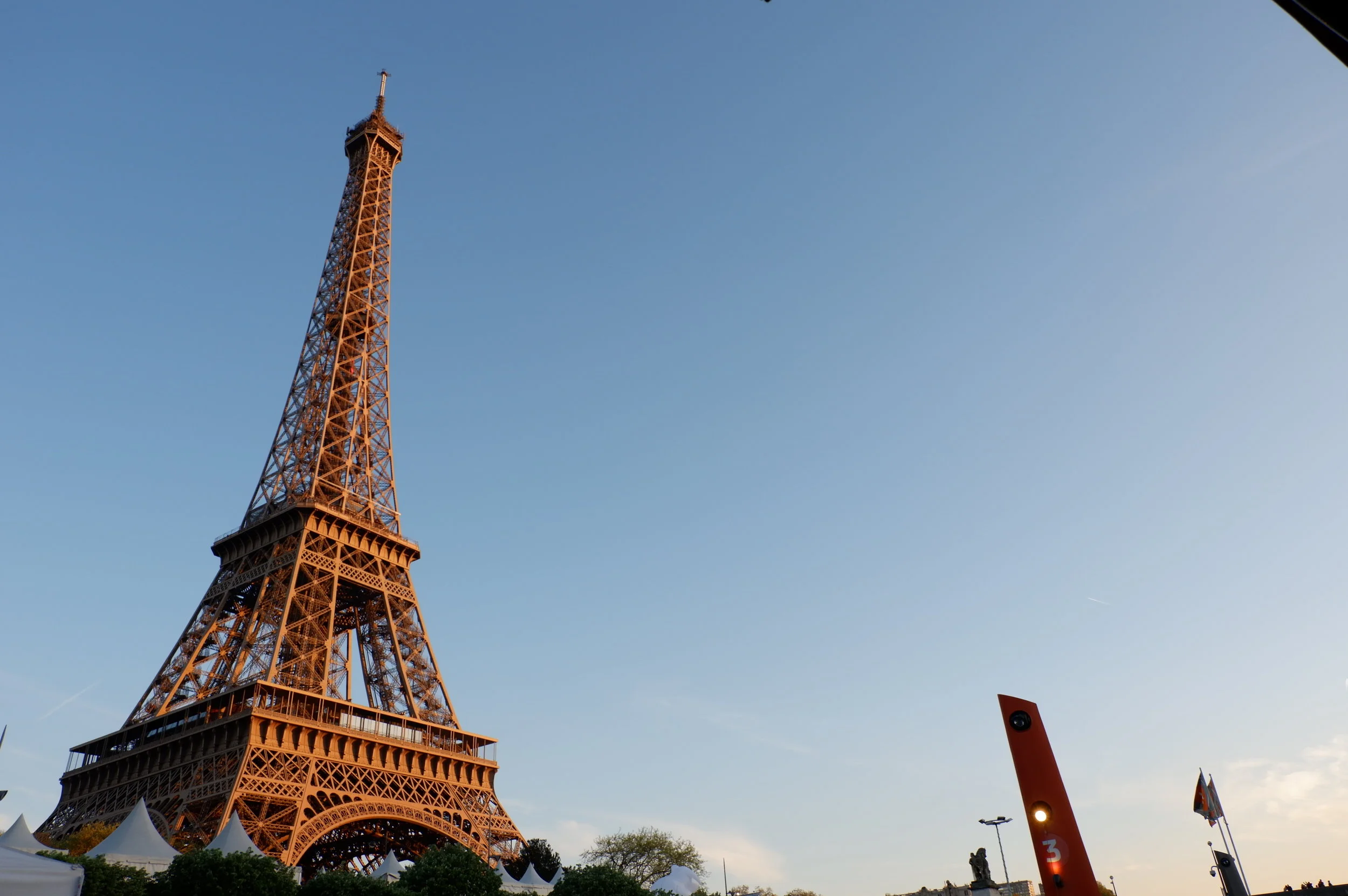 Joyce To The World: Paris