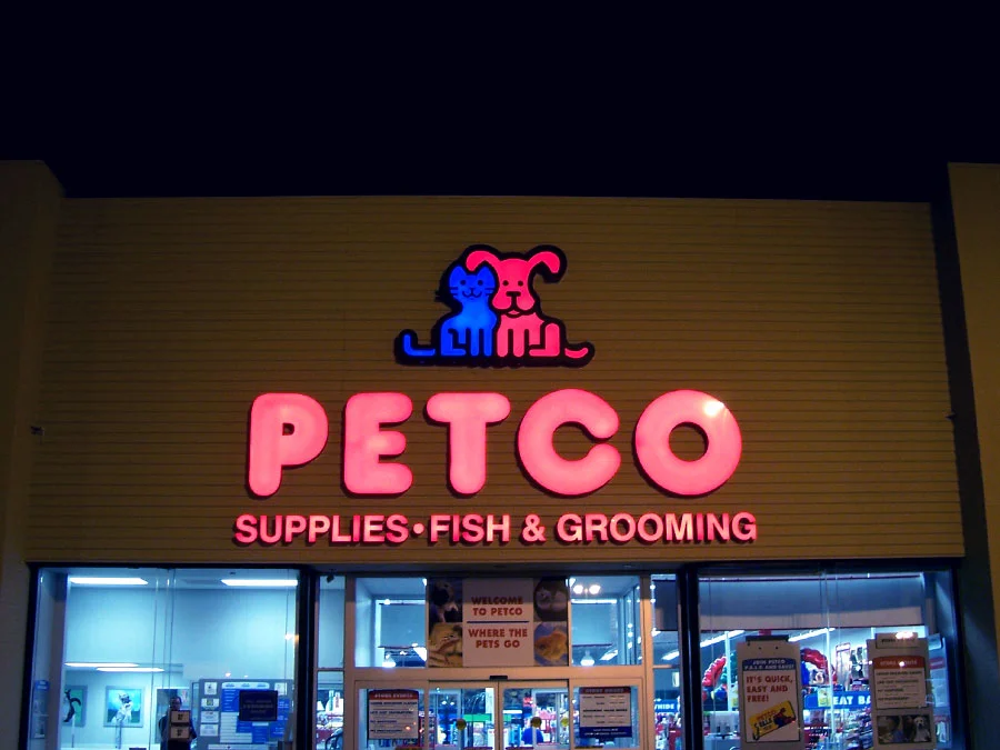 Ace_Electric_Signs_PetCo.jpg