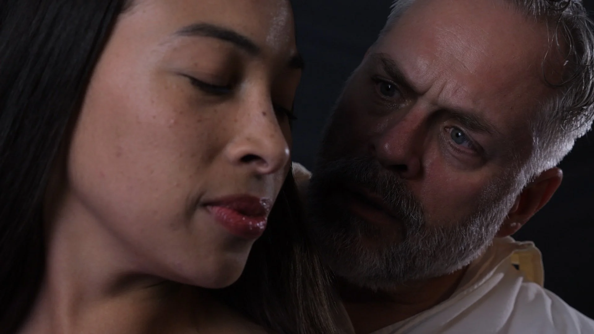 MADAM QUEEN.00_25_18_10.Still004.jpg