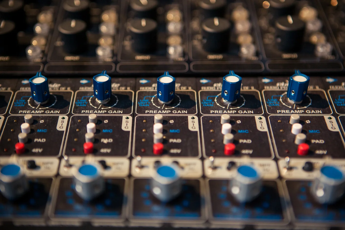 Gravity Studios - Classic API VP28
