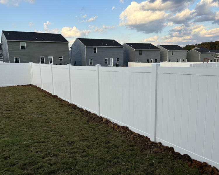 K&C Fence completed a vinyl privacy fence installation for a Leiper’s Fork home in Antioch, TN, delivering a clean, low‑maintenance backyard boundary.