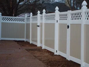 K&C Fence installed a white lattice top vinyl privacy fence securing a residential property in Nashville, Tennessee.