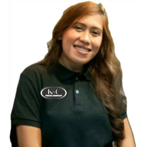 Kweeny at K&C Fence Company as Commercial Sales Assistant