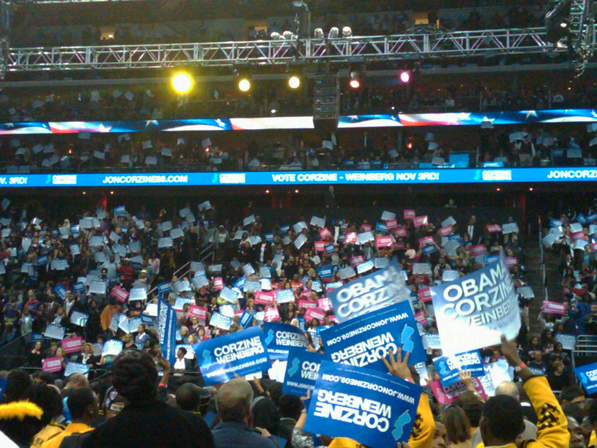 Obama Corzine Rally Prudential Center NJ.jpg