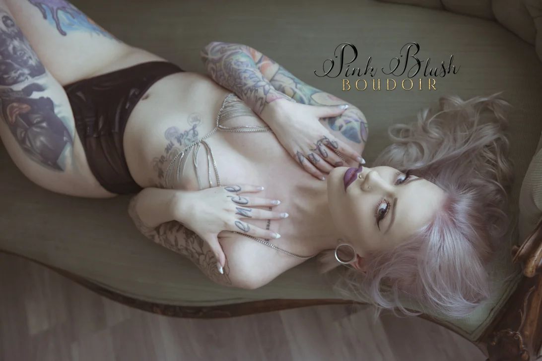 Boudoir Edmonton-12.jpg