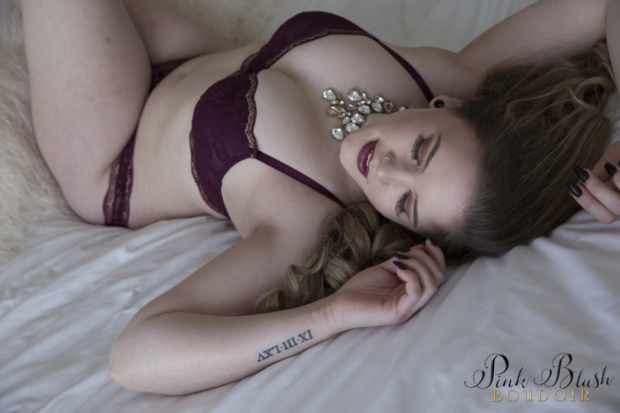 Curvy Boudoir Photos Edmonton
