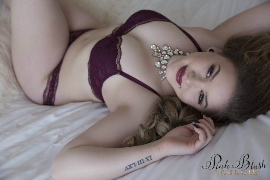 Curvy Boudoir Photos Edmonton