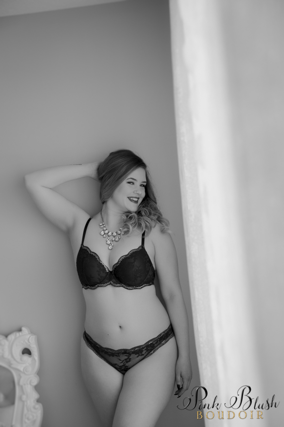 Curvy Boudoir Photos Edmonton