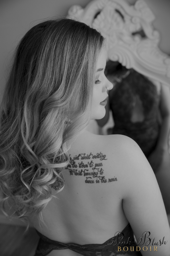Curvy Boudoir Photos Edmonton