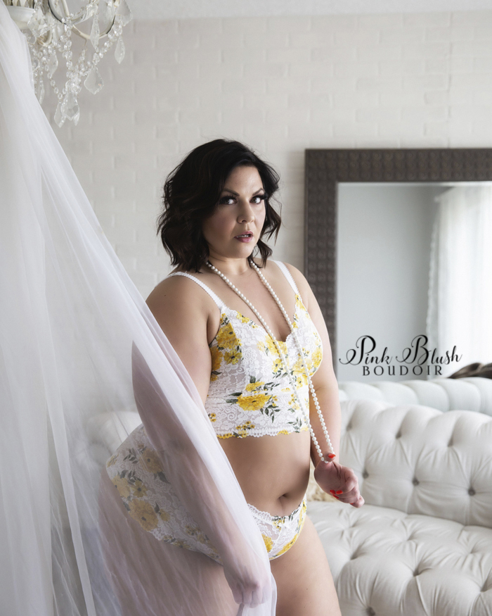 Boudoir Edmonton } Pink Blush Boudoir Edmonton YEG