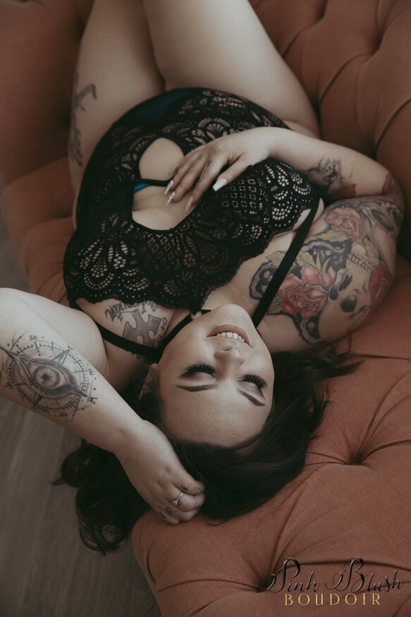 Curvy Boudoir Photography Edmonton