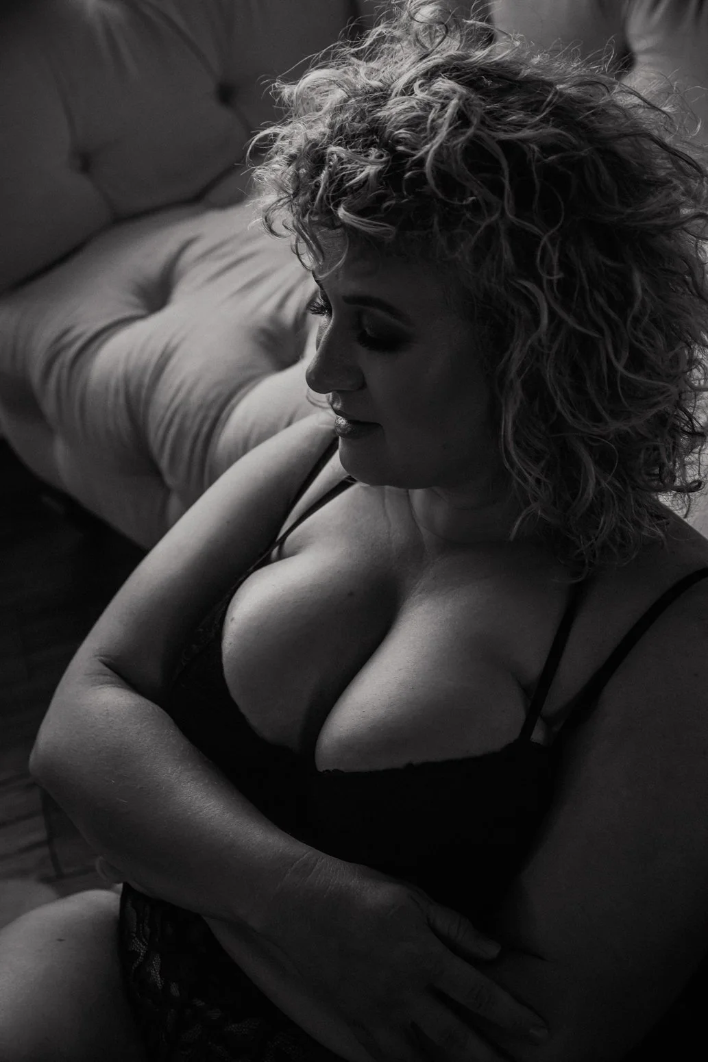Do You Even Know What You Look Like? - Boudoir Photography Studio 