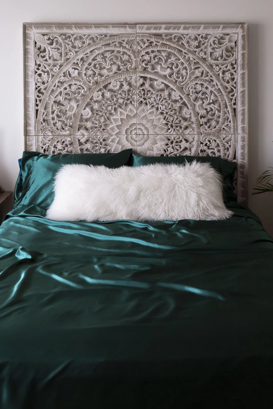 Boudoir-Studio-Sets-satin-sheets-edmonton-calgary-alberta-6.jpg