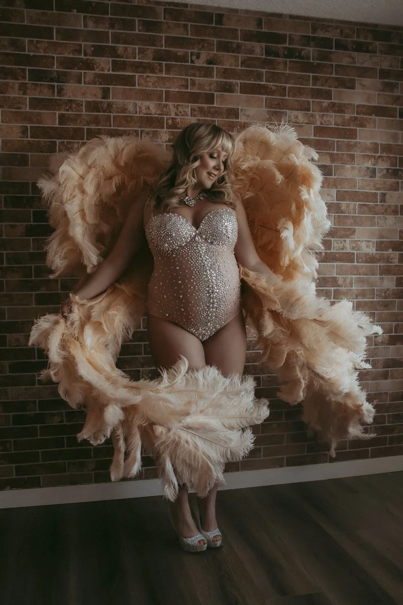 Edmonton-Maternity-photographer-angle-wings-10.jpg