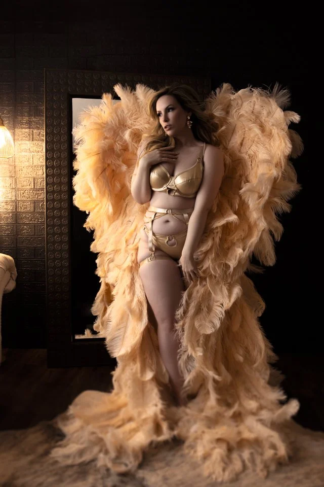 Dark Angel Boudoir wings moody roanctic -13.jpg