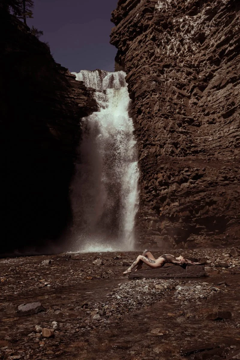 Waterfall-Boudoir-edmonton-calgary-photography-94.jpg