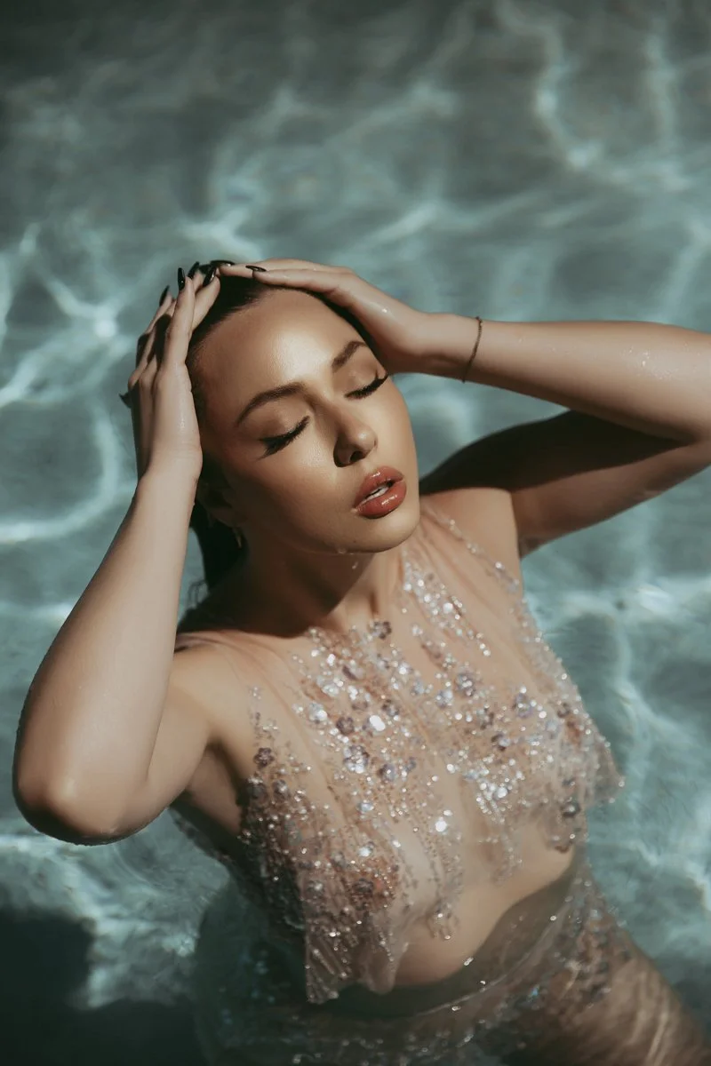 Pool-Side-Boudoir-glamour-3.jpg