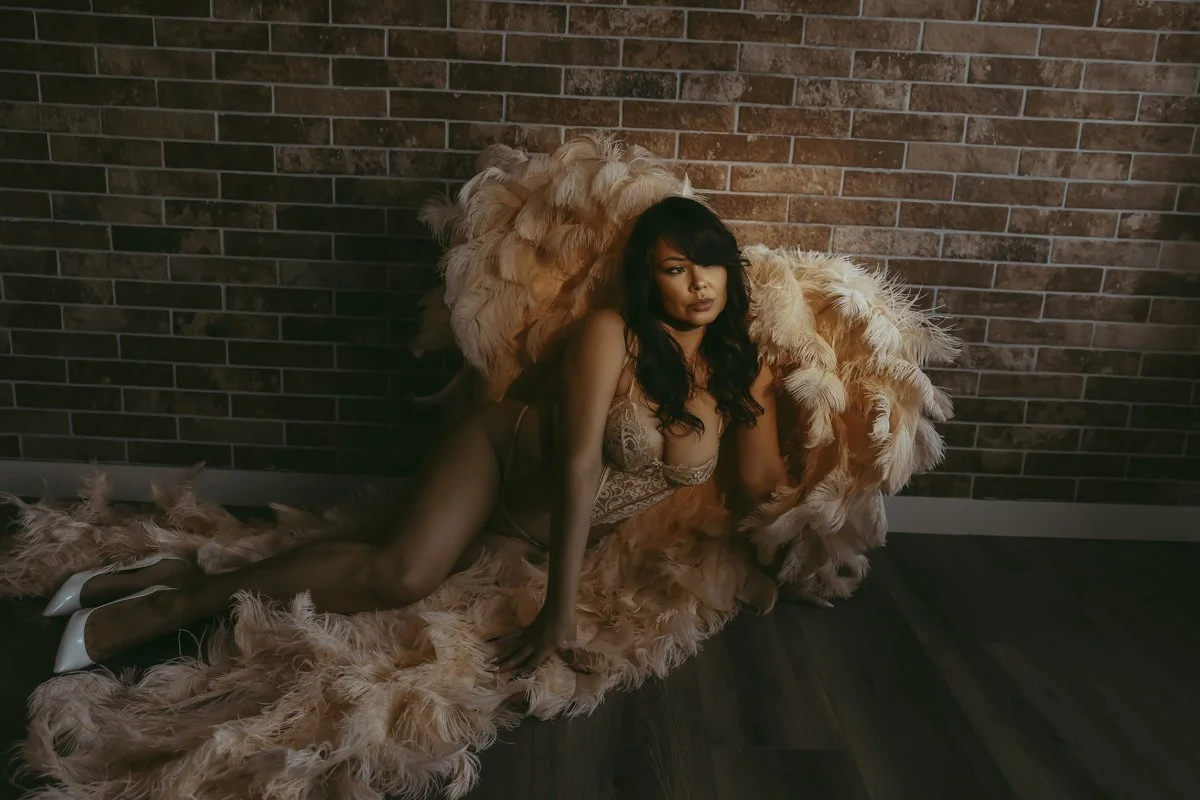 Best-Boudoir-photographer-edmonton-23.jpg