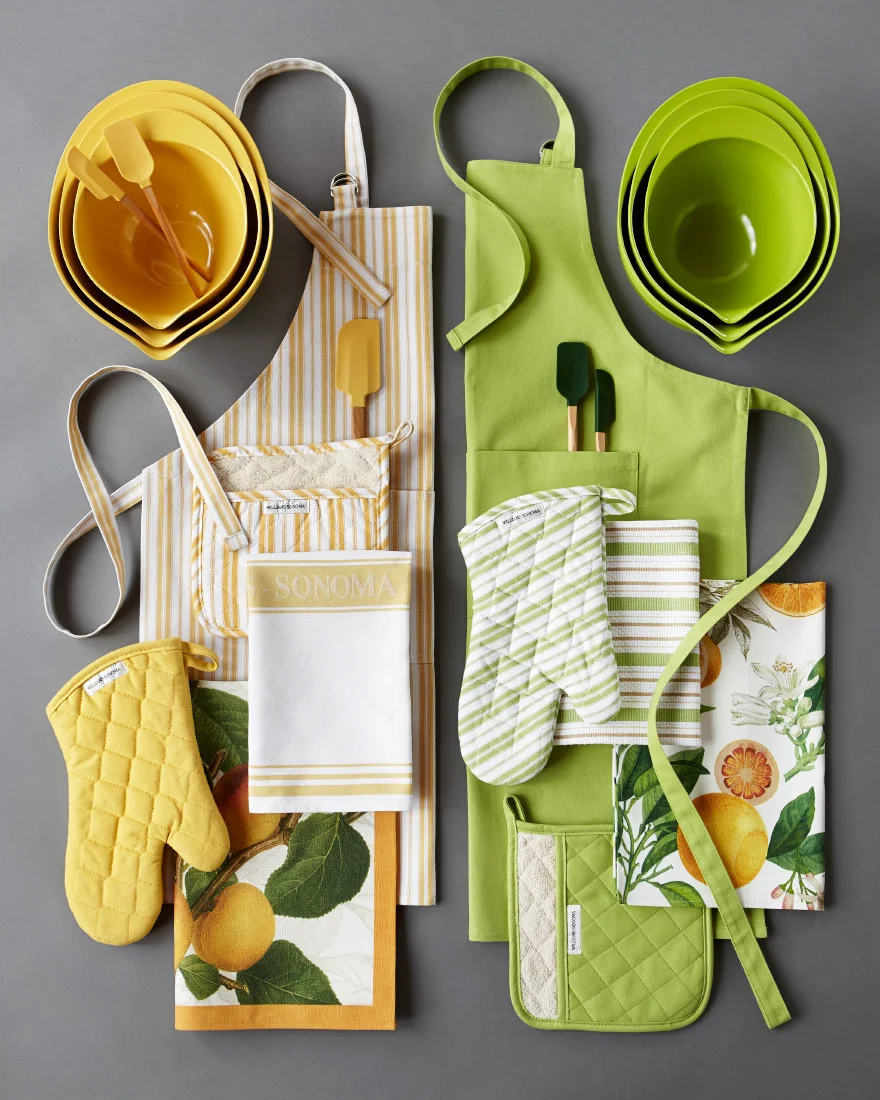 141107_TT106_Aprons_v1.jpg
