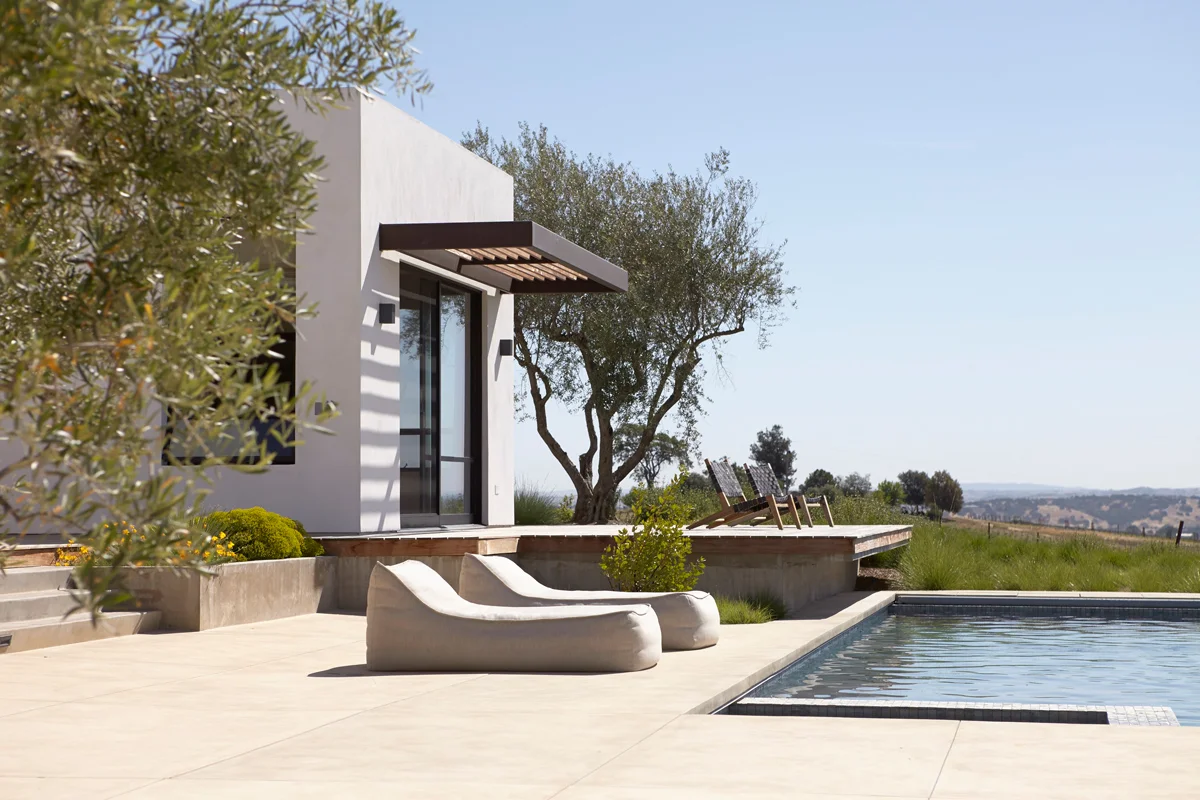 Pool Area_16-04-20_9294 1.jpg