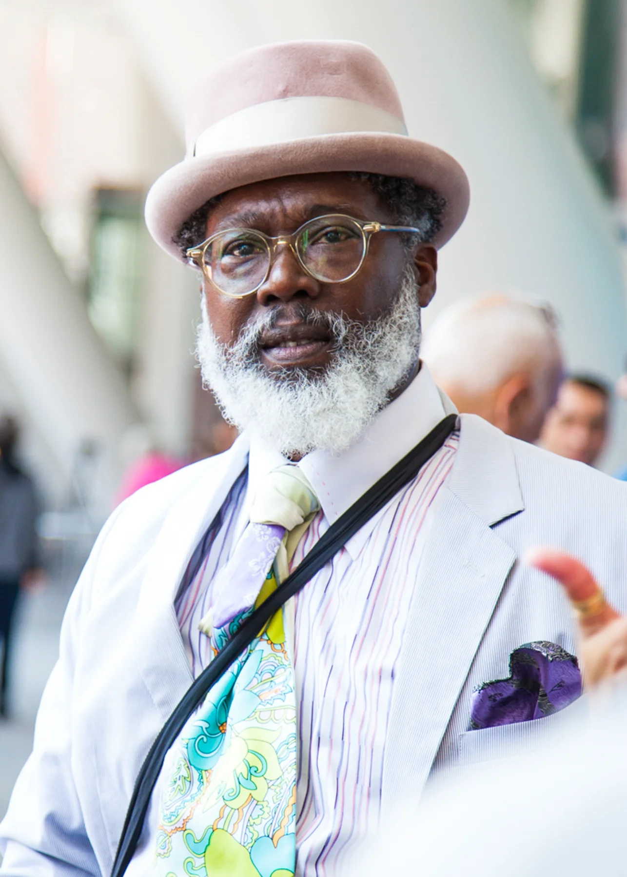CS-LIFE-043-man-with-colorful-tie.jpg