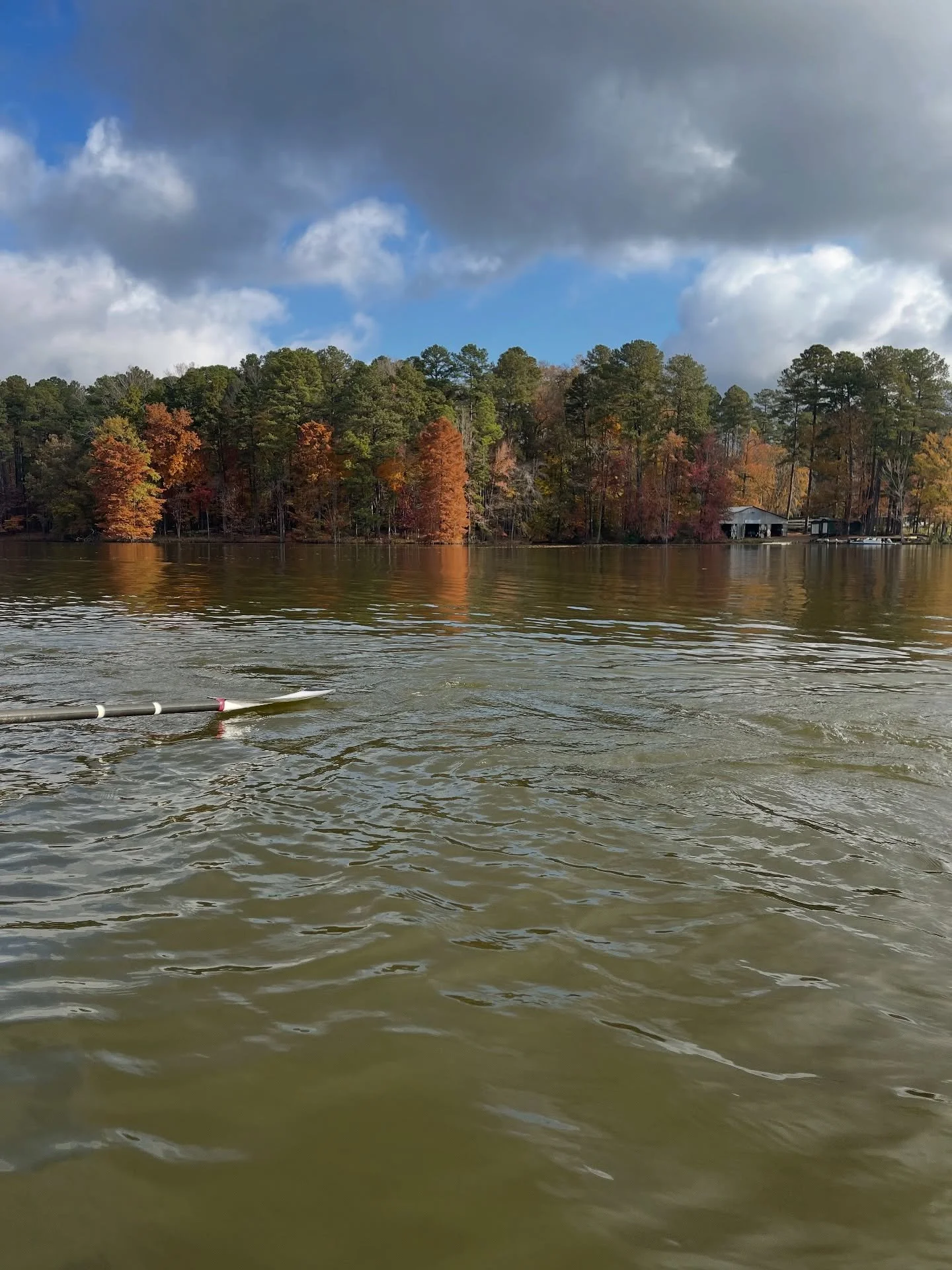 A perfect day on the water on this beautiful fall day. 🍂🍁