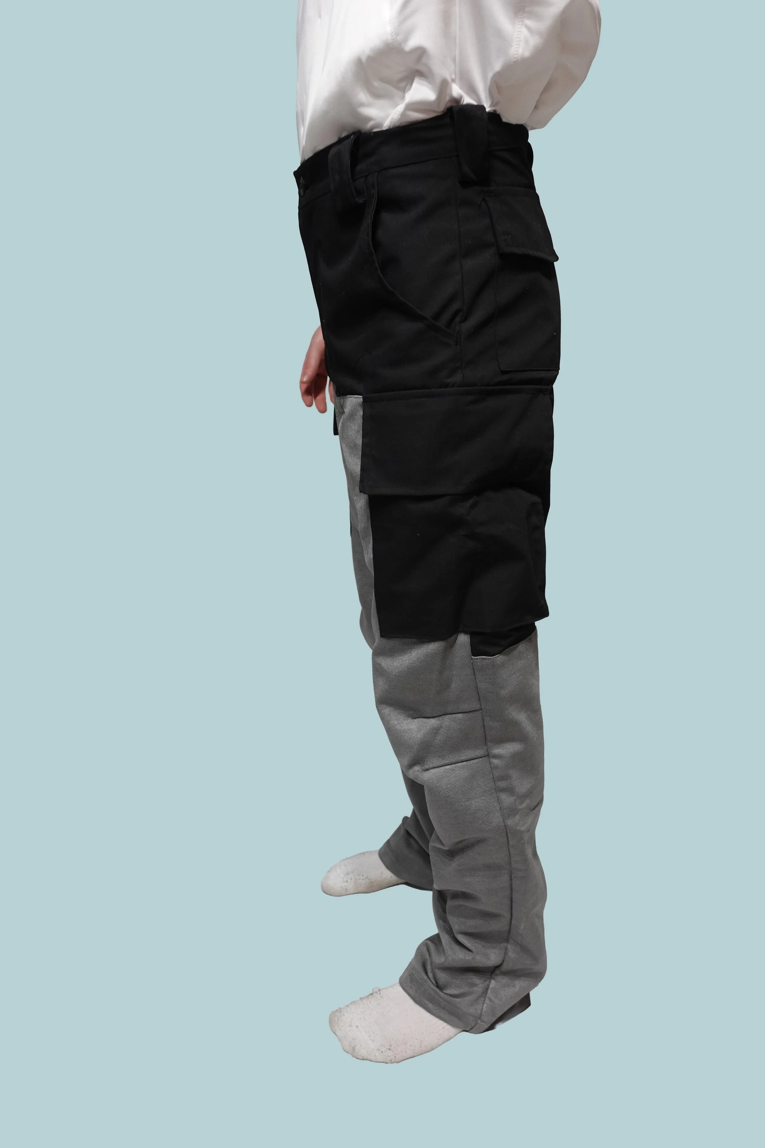 CUT RESISTANT PANTS SIDE.jpg