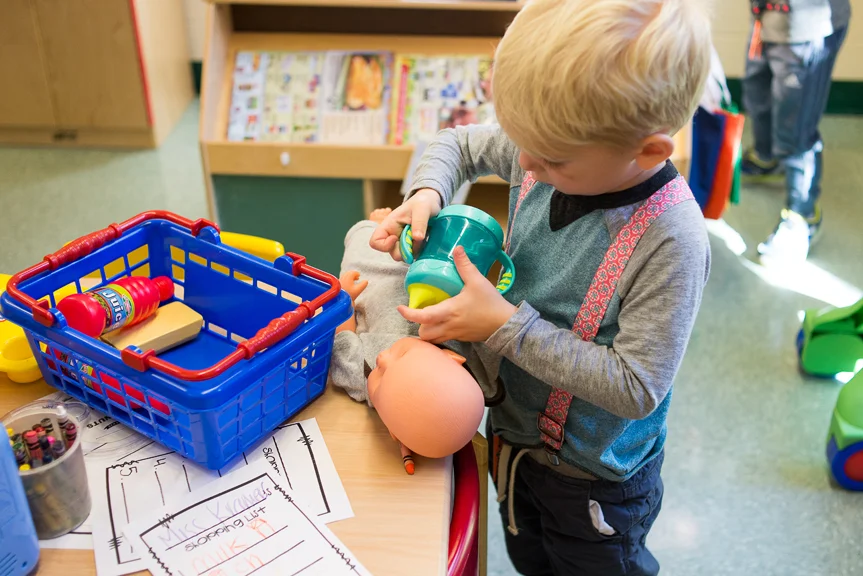 Preschool Dramatic Play-22.jpg