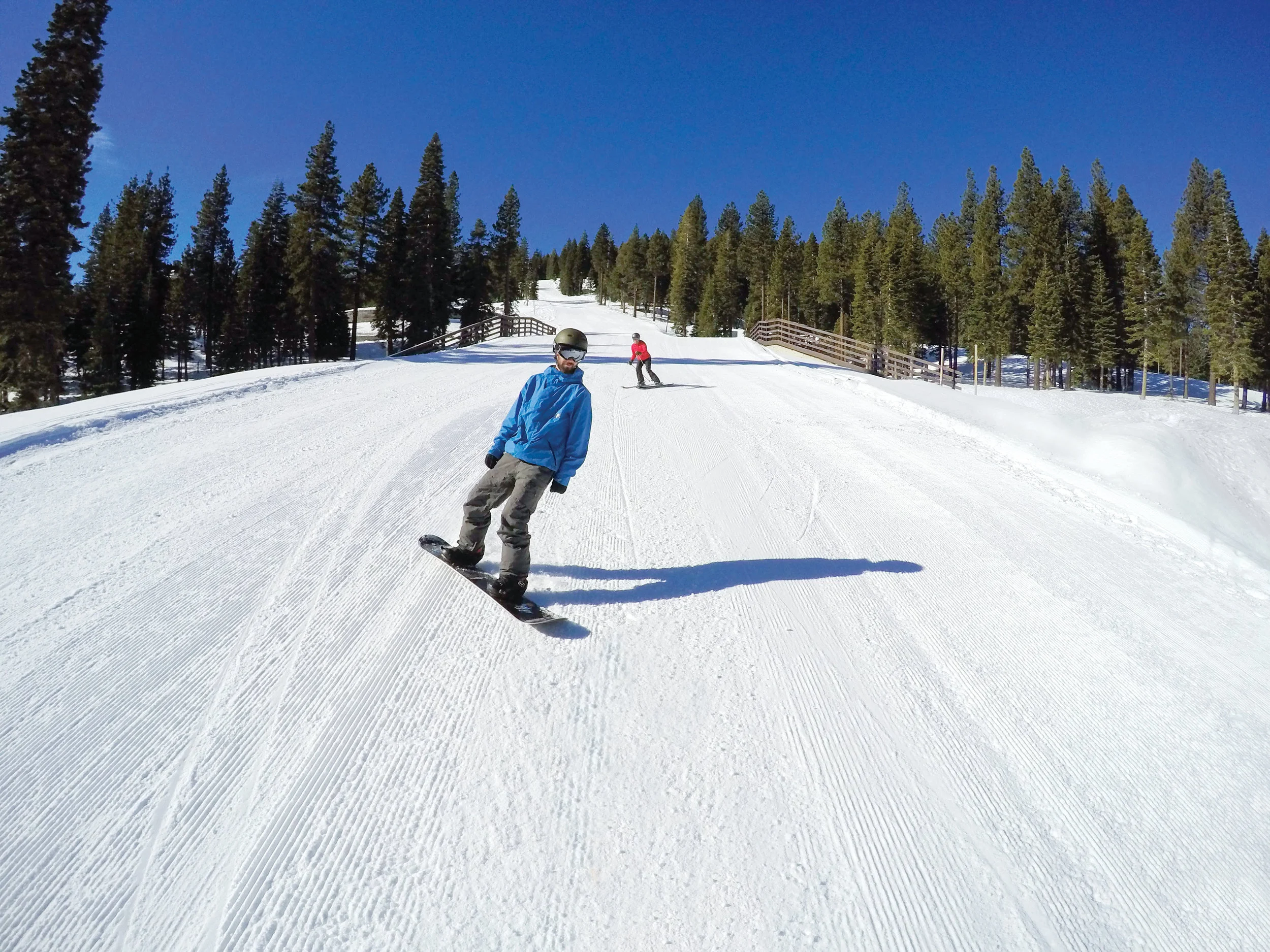 MTSD_Skiing_GoPro_3CR_2016.jpg
