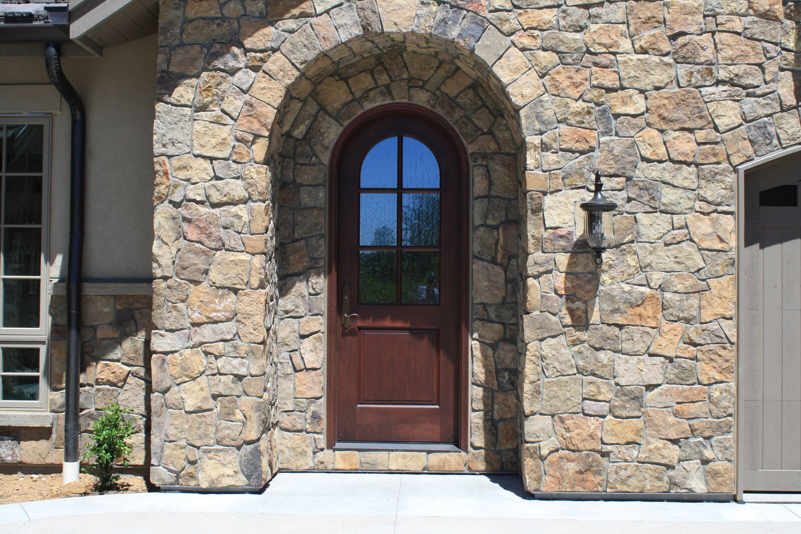 Castlewood Traditional Door