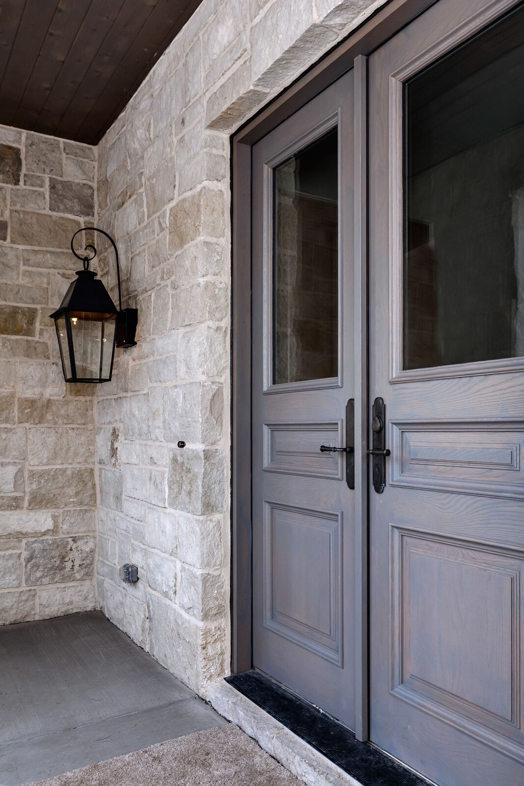 Castlewood Traditional Door