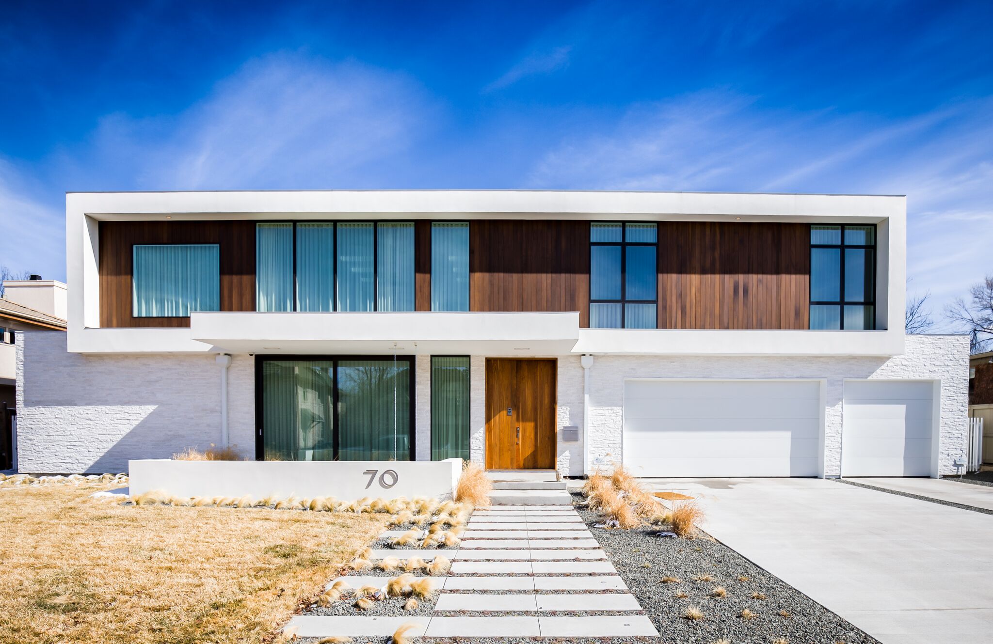 Castlewood Contemporary Door